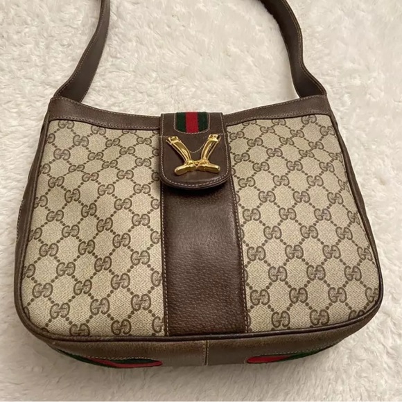 Authentic Gucci Supreme Sherry Line Leather Shoulder Bag. - Picture 13 of 17
